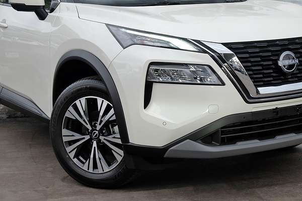 2025 Nissan X-TRAIL ST-L T33