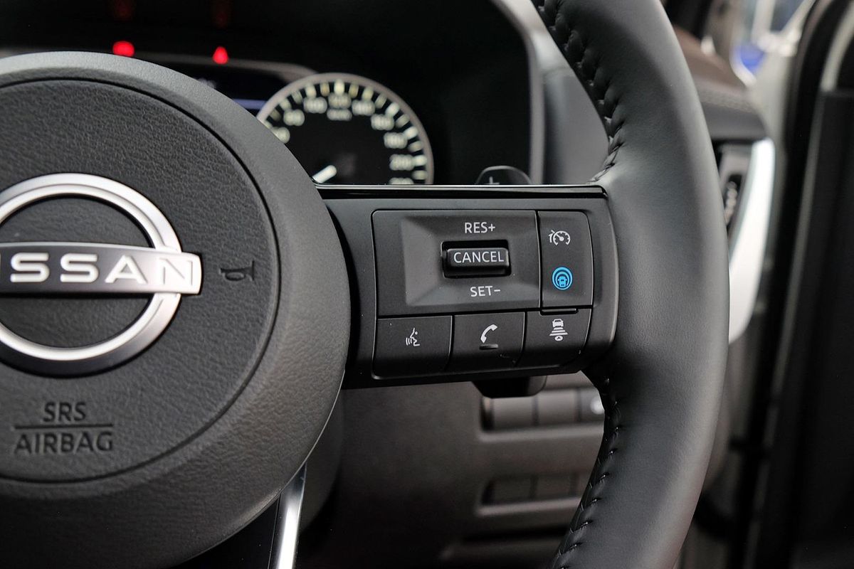 2025 Nissan X-TRAIL ST-L T33