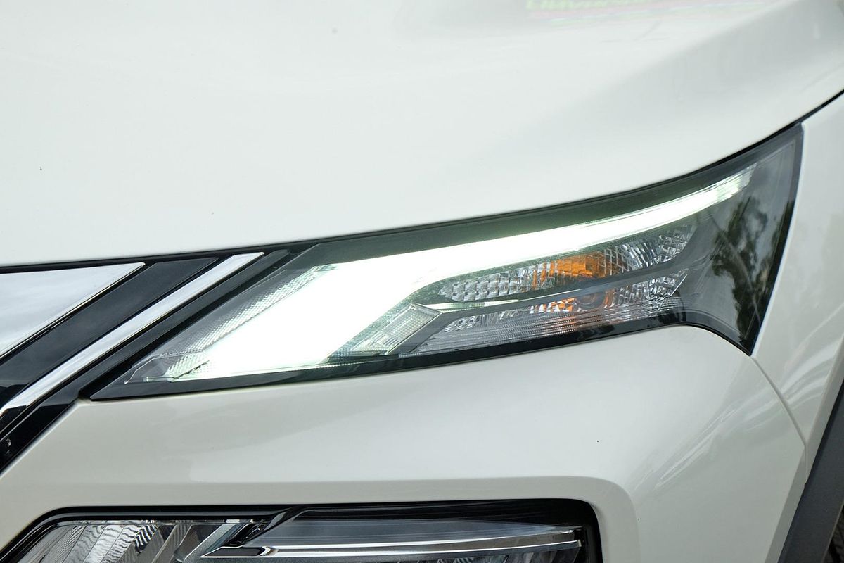 2025 Nissan X-TRAIL ST-L T33