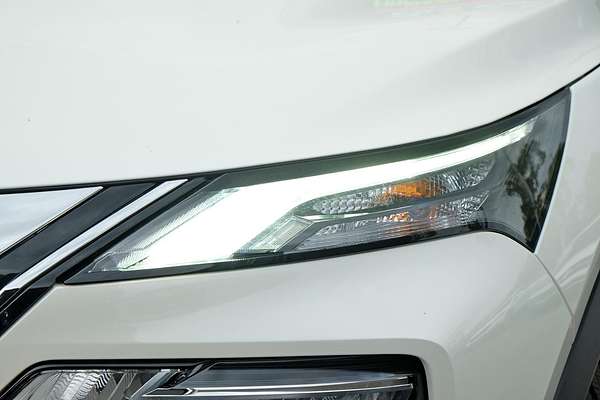 2025 Nissan X-TRAIL ST-L T33