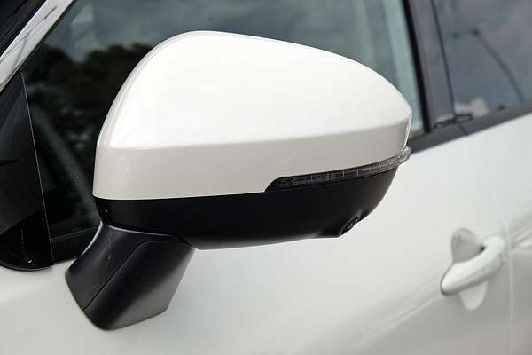 2025 Nissan X-TRAIL ST-L T33