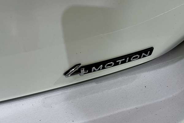 2023 Volkswagen T-Roc 140TSI R-Line D11