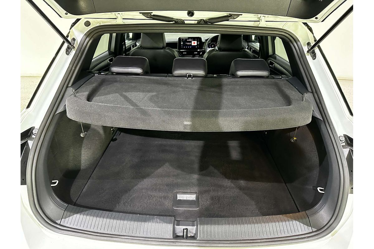 2023 Volkswagen T-Roc 140TSI R-Line D11