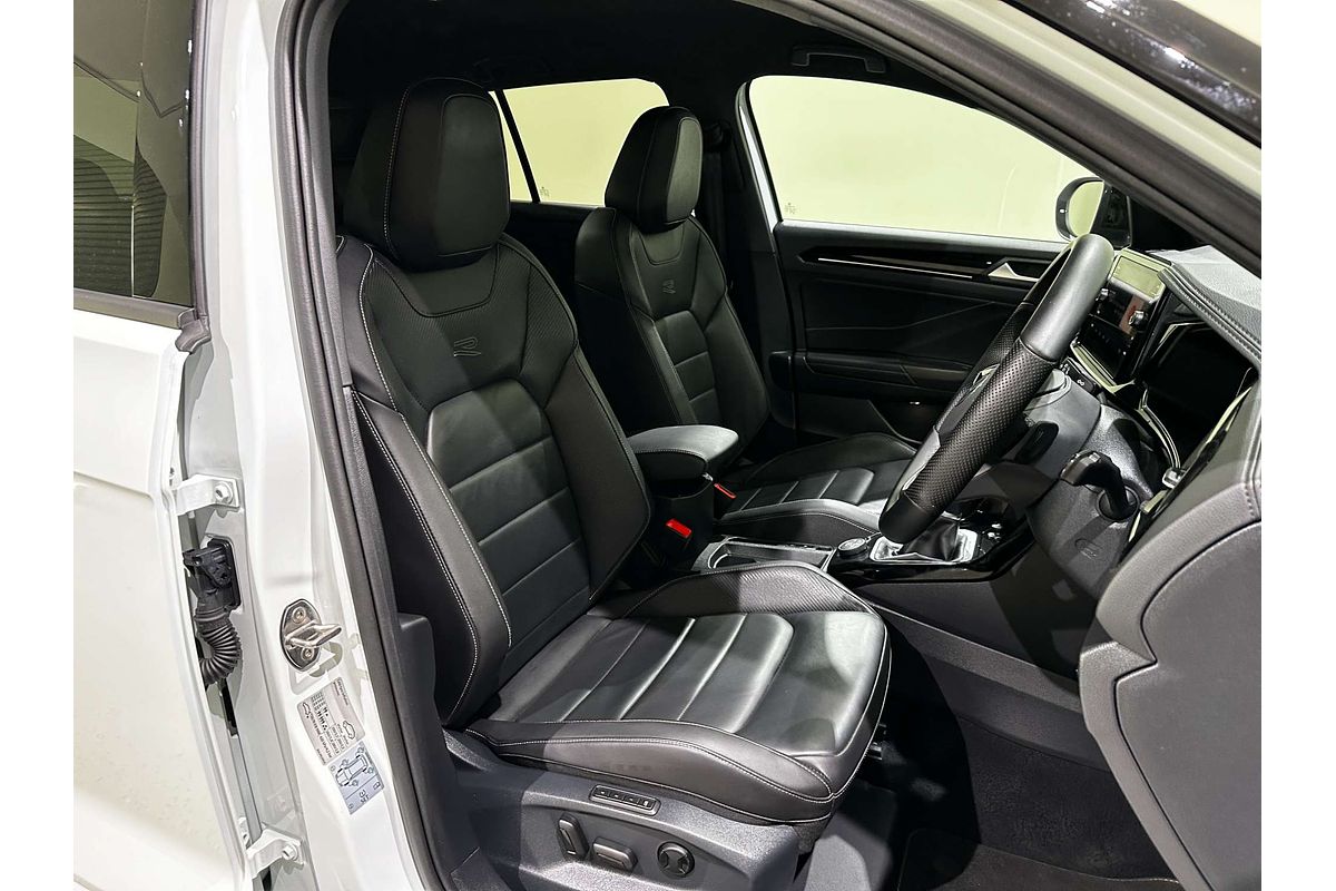 2023 Volkswagen T-Roc 140TSI R-Line D11