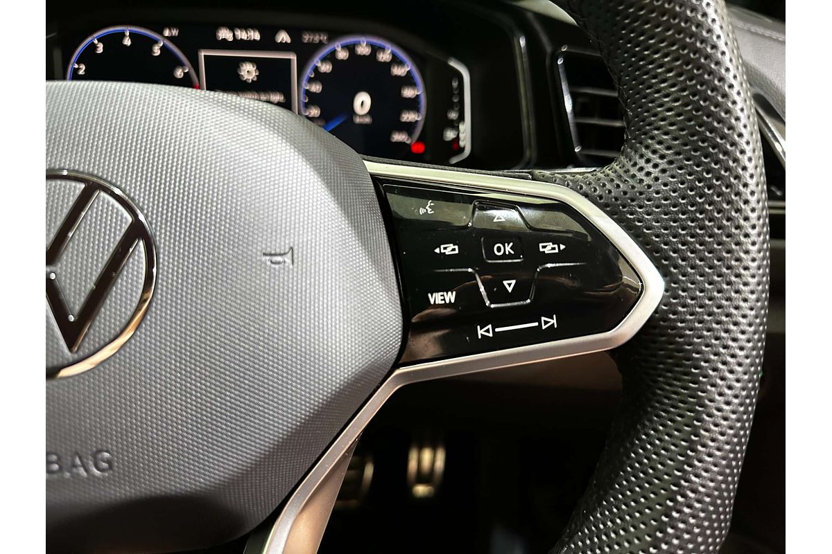 2023 Volkswagen T-Roc 140TSI R-Line D11