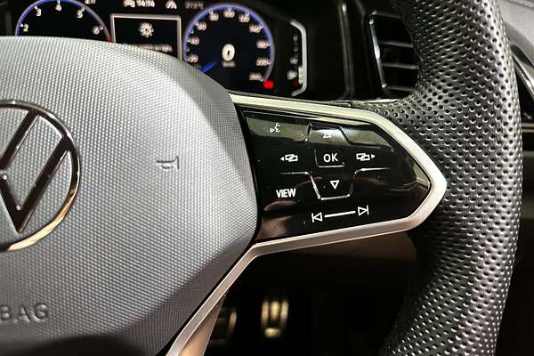 2023 Volkswagen T-Roc 140TSI R-Line D11