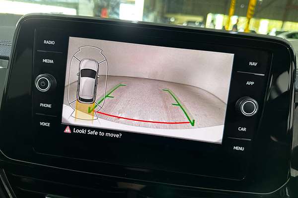 2023 Volkswagen T-Roc 140TSI R-Line D11