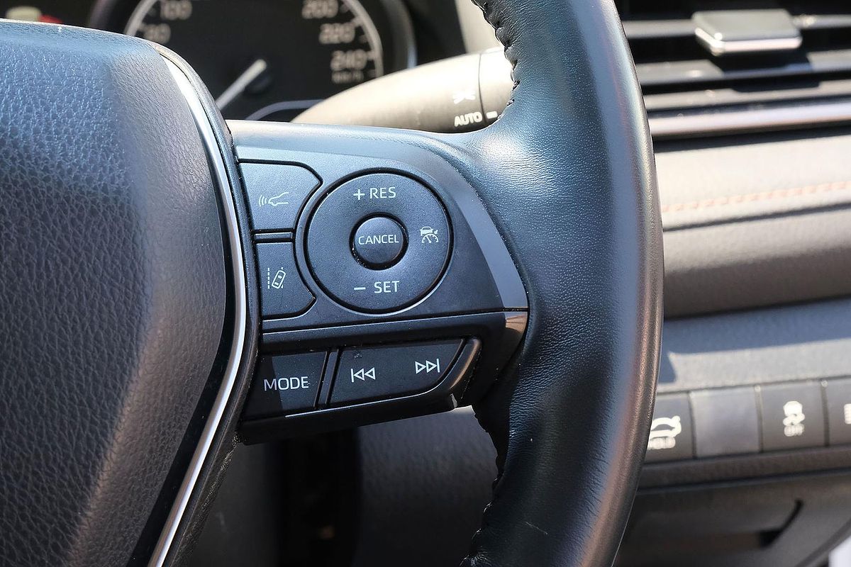 2019 Toyota Camry Ascent Sport AXVH71R