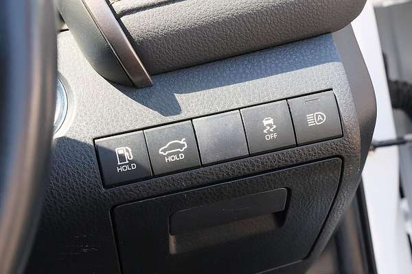 2019 Toyota Camry Ascent Sport AXVH71R