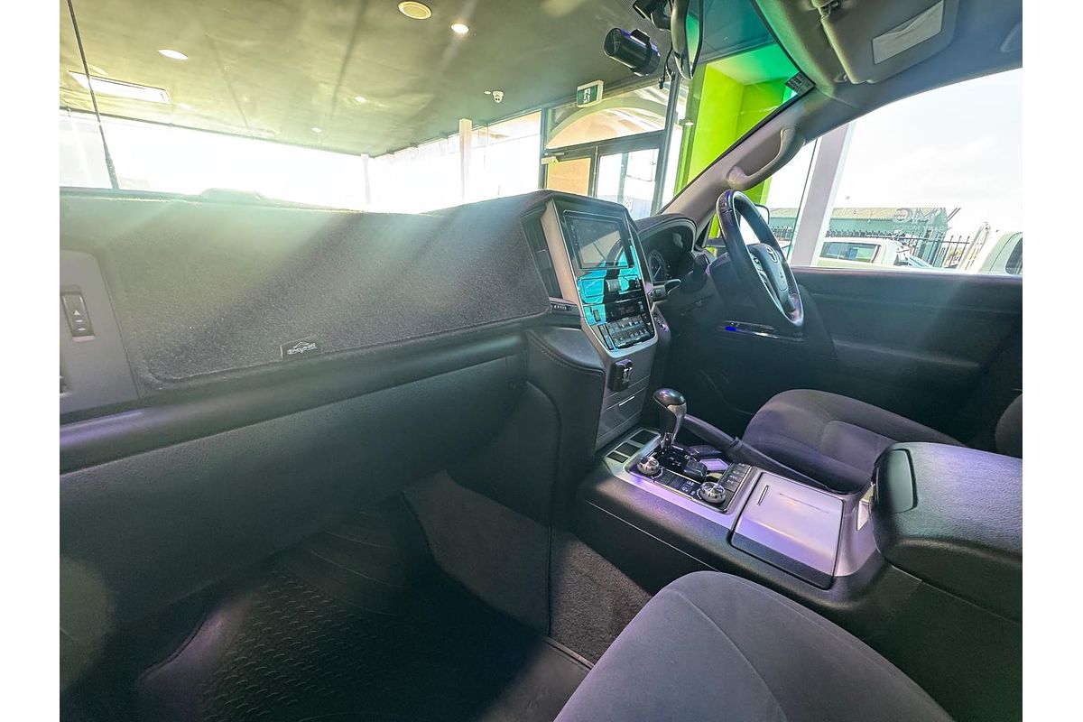 2019 Toyota Landcruiser GXL VDJ200R