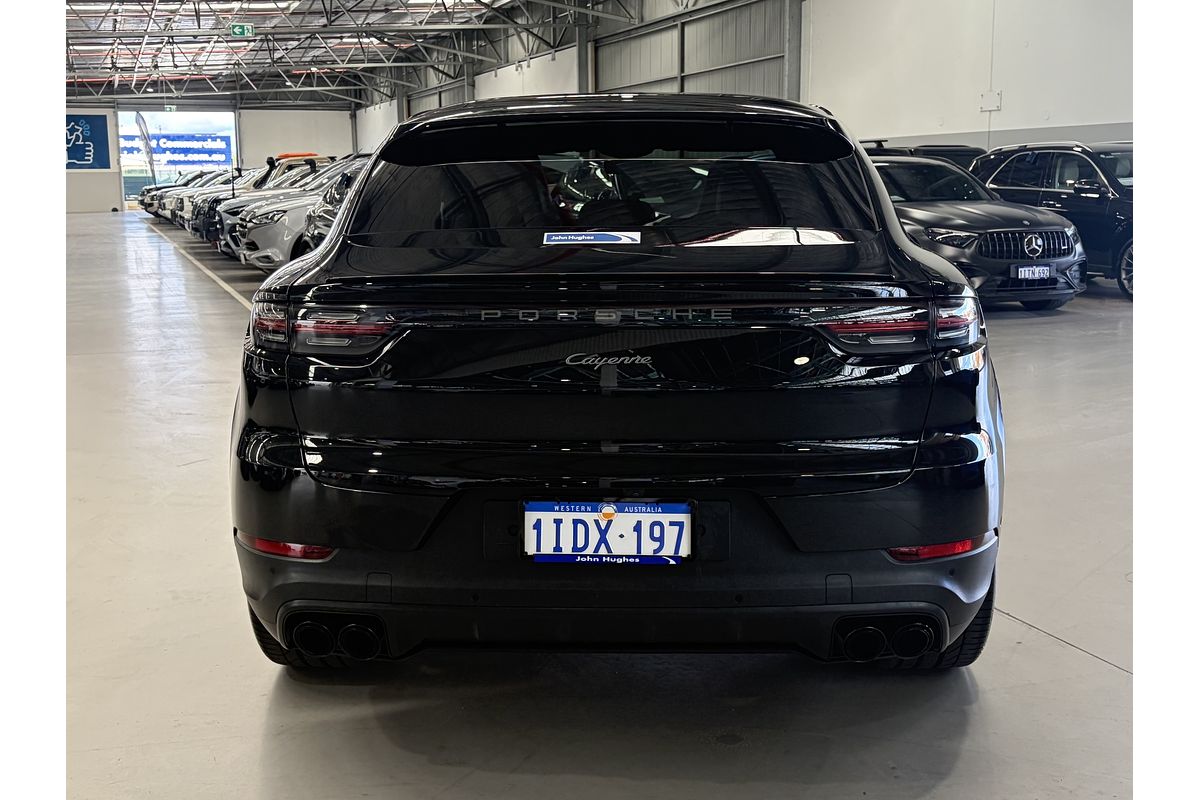 2022 Porsche Cayenne Platinum Edition 9YB