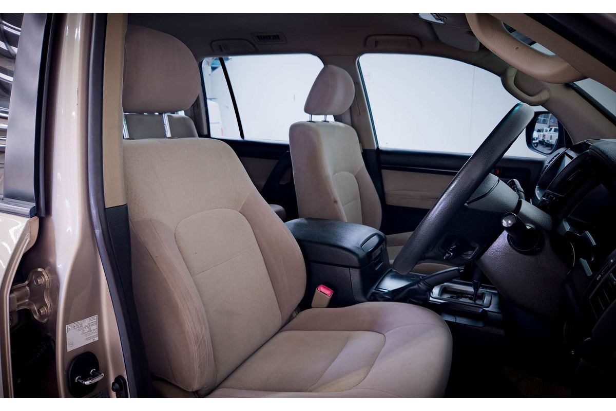 2009 Toyota Landcruiser GXL VDJ200R