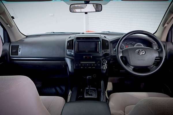 2009 Toyota Landcruiser GXL VDJ200R