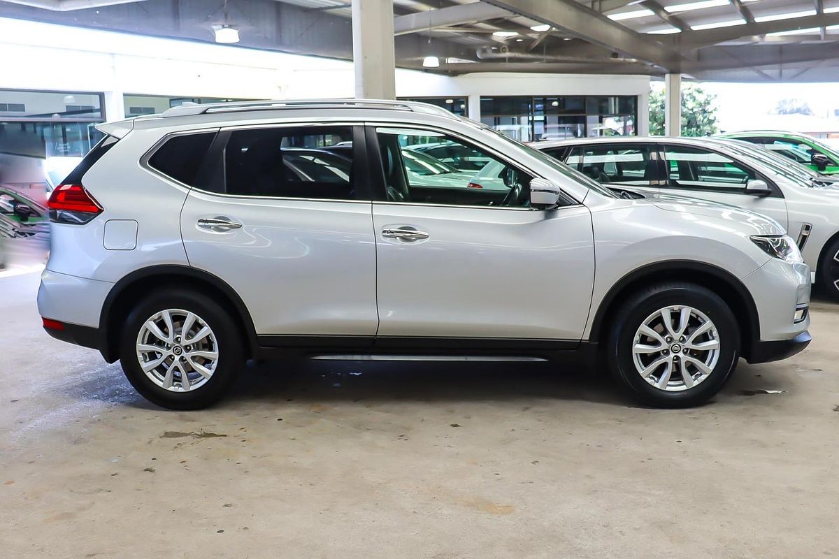 2017 Nissan X-TRAIL ST-L T32 Series II