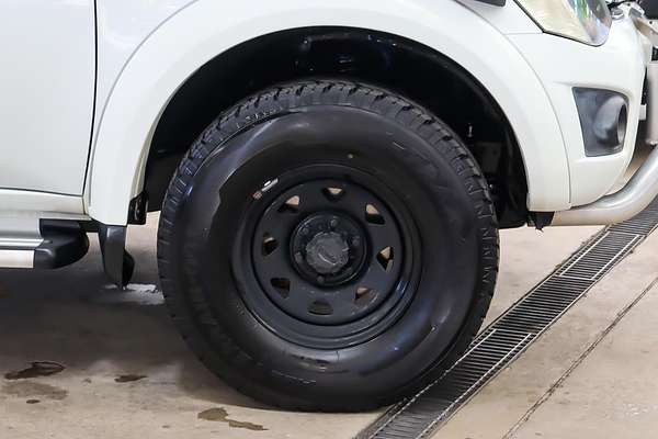 2013 Mitsubishi Triton GLX MN 4X4