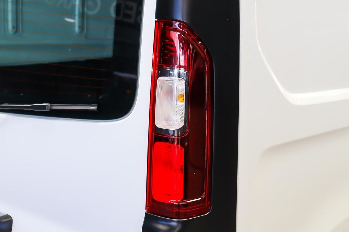 2021 Renault Trafic Pro 85kW X82 LWB Low Roof