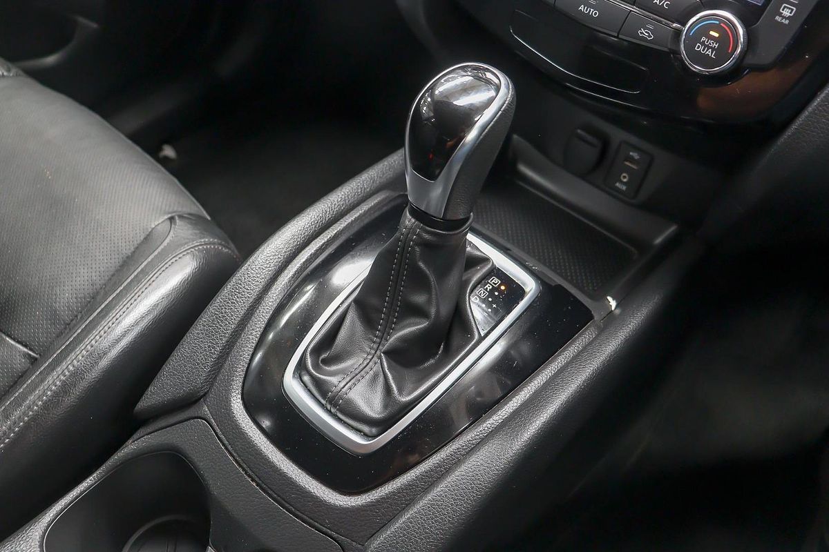 2017 Nissan X-TRAIL ST-L T32 Series II