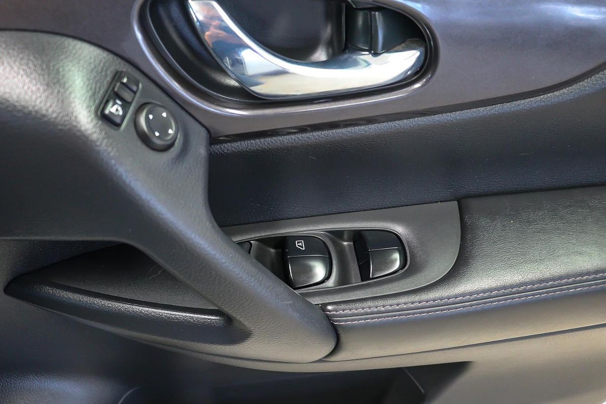 2017 Nissan X-TRAIL ST-L T32 Series II