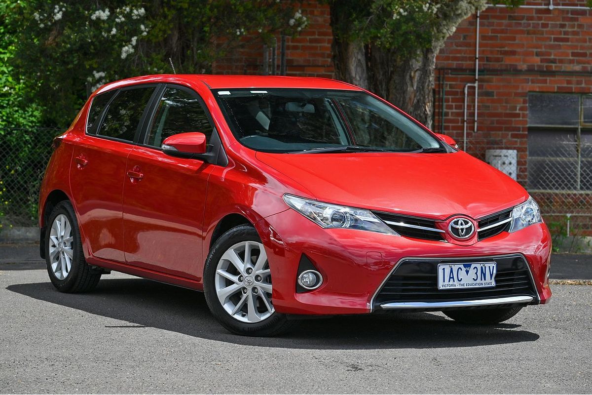 2013 Toyota Corolla Ascent Sport ZRE182R