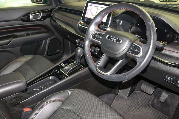 2023 Jeep Compass Trailhawk M6