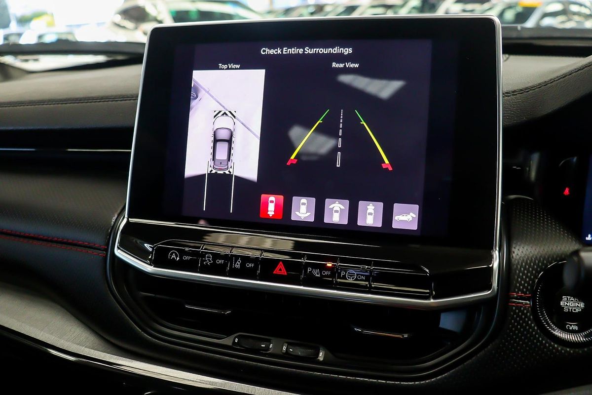 2023 Jeep Compass Trailhawk M6