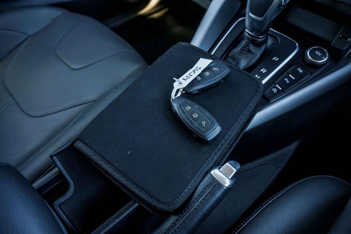 2016 Ford Focus Titanium LZ