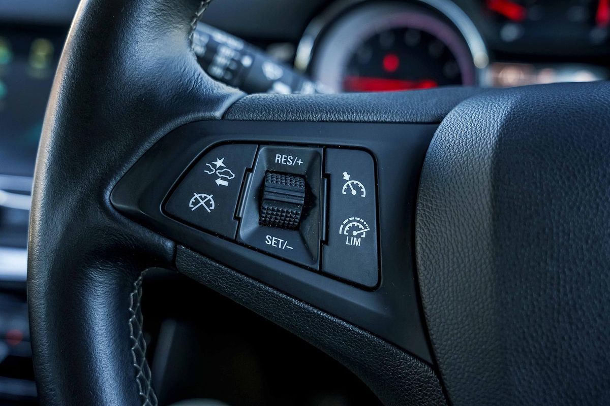 2017 Holden Astra RS BK