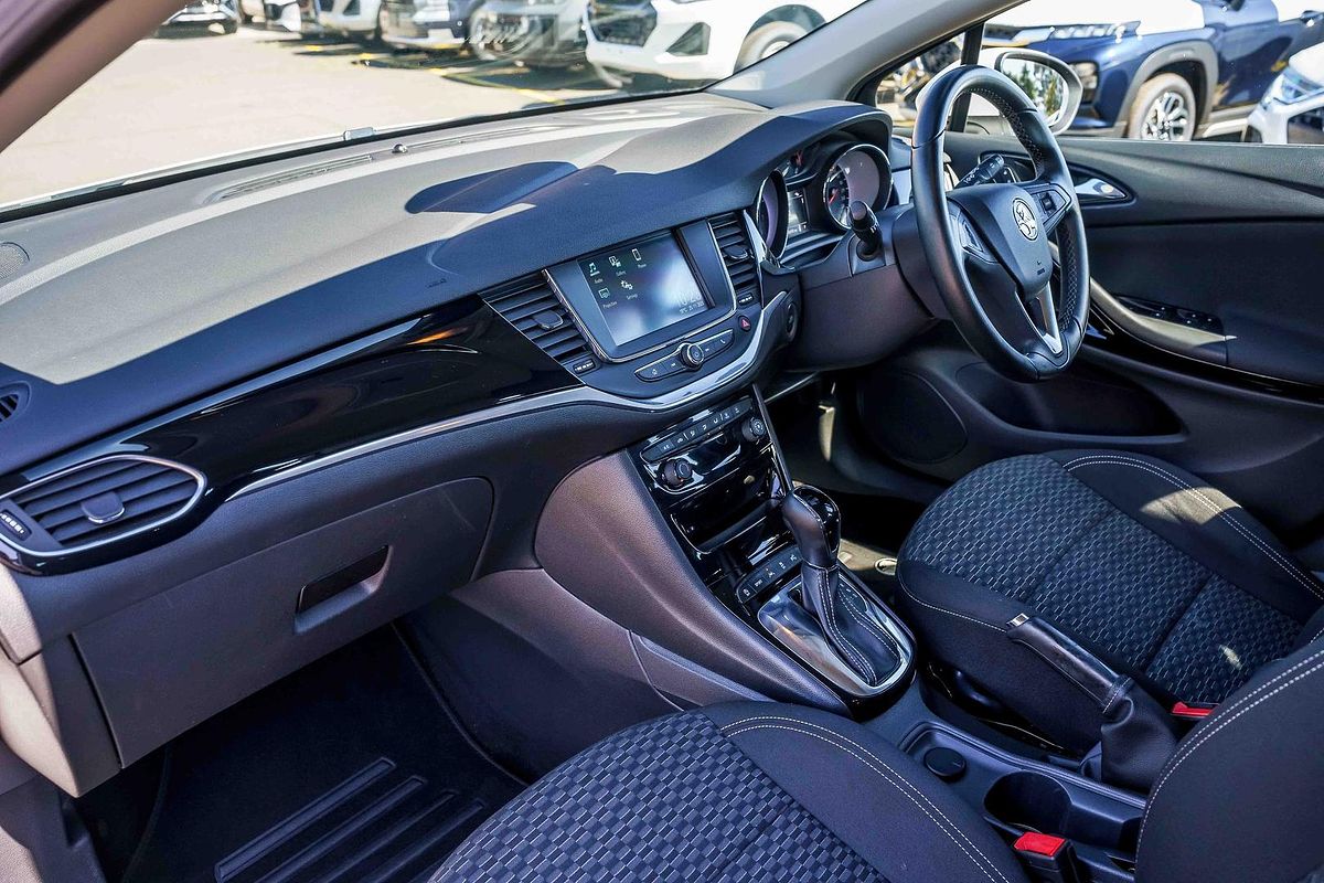 2017 Holden Astra RS BK