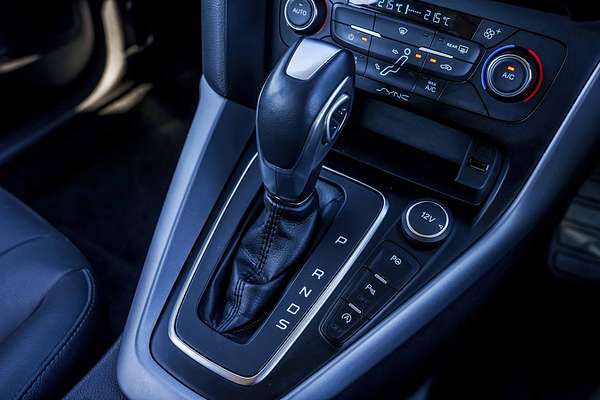 2016 Ford Focus Titanium LZ