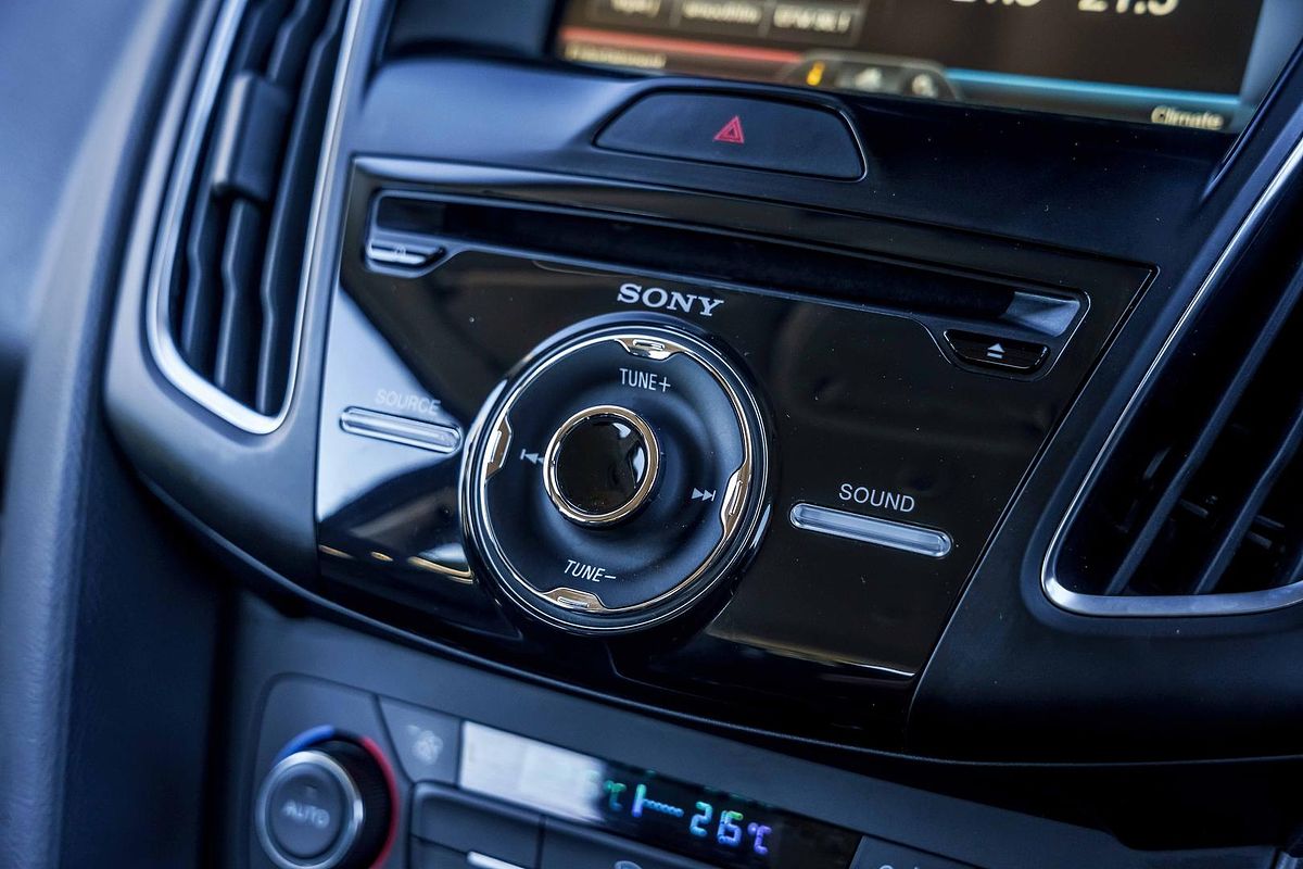 2016 Ford Focus Titanium LZ