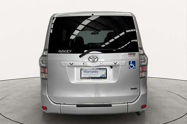 2012 Toyota Voxy XL Edition Welcab