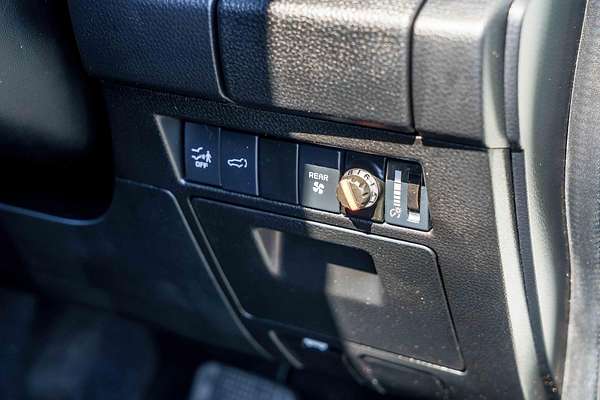 2025 Isuzu MU-X LS-U