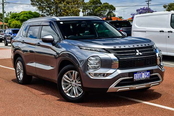 2023 Mitsubishi Outlander LS ZM