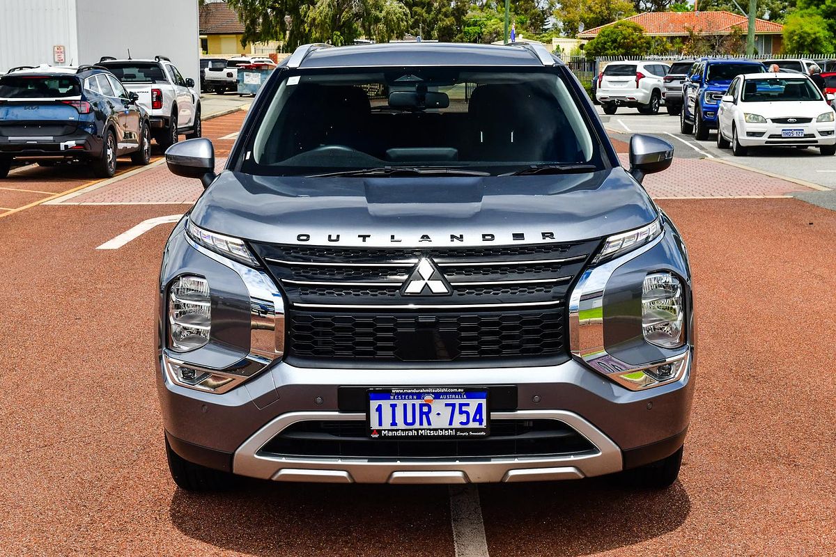 2023 Mitsubishi Outlander LS ZM