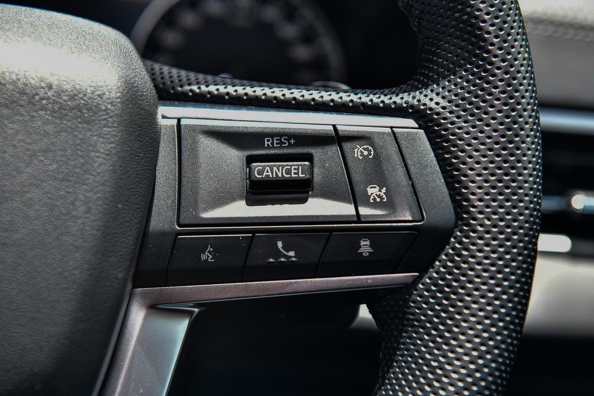 2023 Mitsubishi Outlander LS ZM