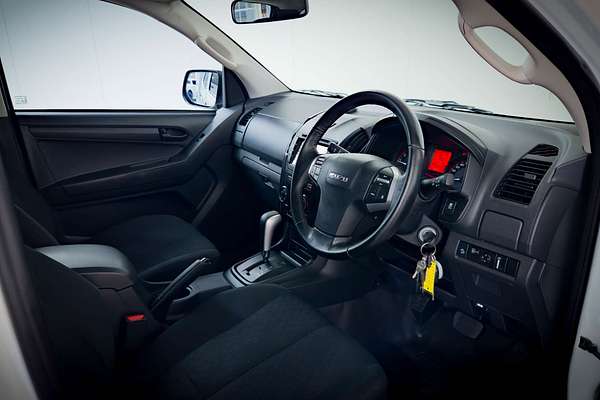 2019 Isuzu D-MAX SX High Ride Rear Wheel Drive