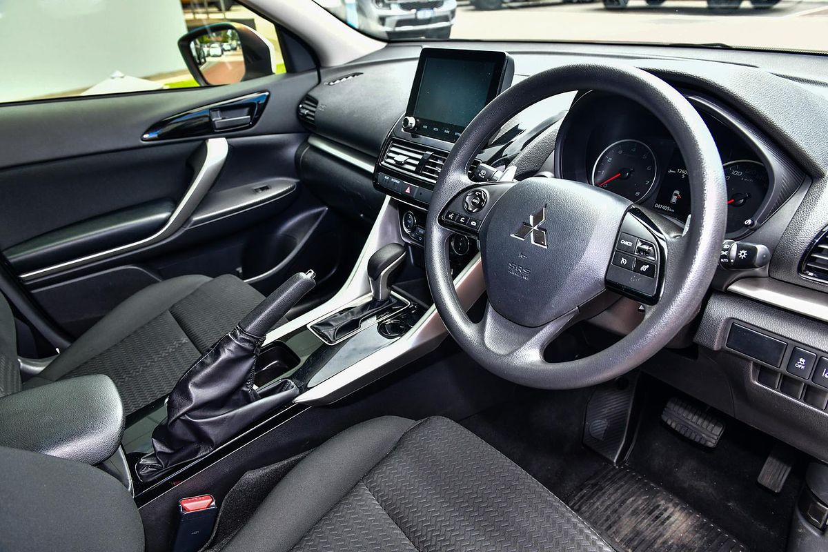 2024 Mitsubishi Eclipse Cross ES YB