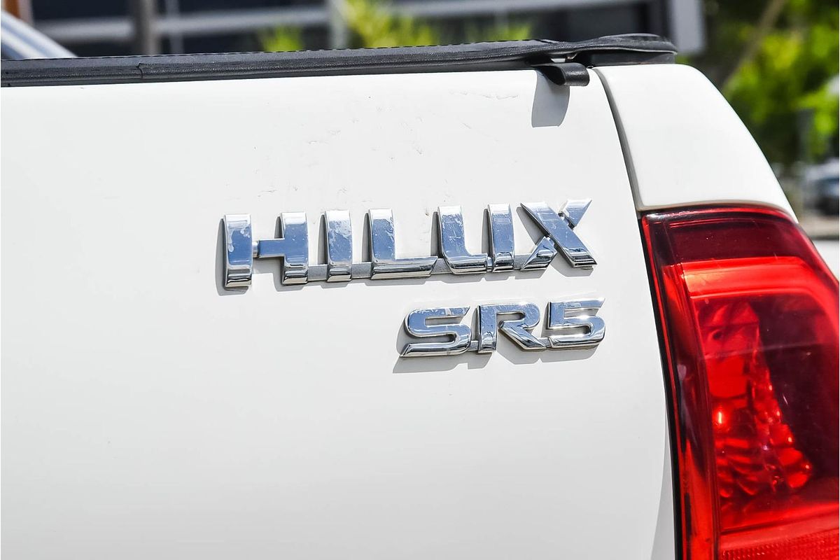 2018 Toyota Hilux SR5 GUN126R 4X4