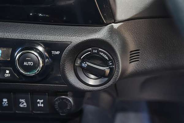 2018 Toyota Hilux SR5 GUN126R 4X4