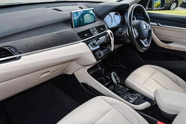 2018 BMW X1 xDrive25i F48