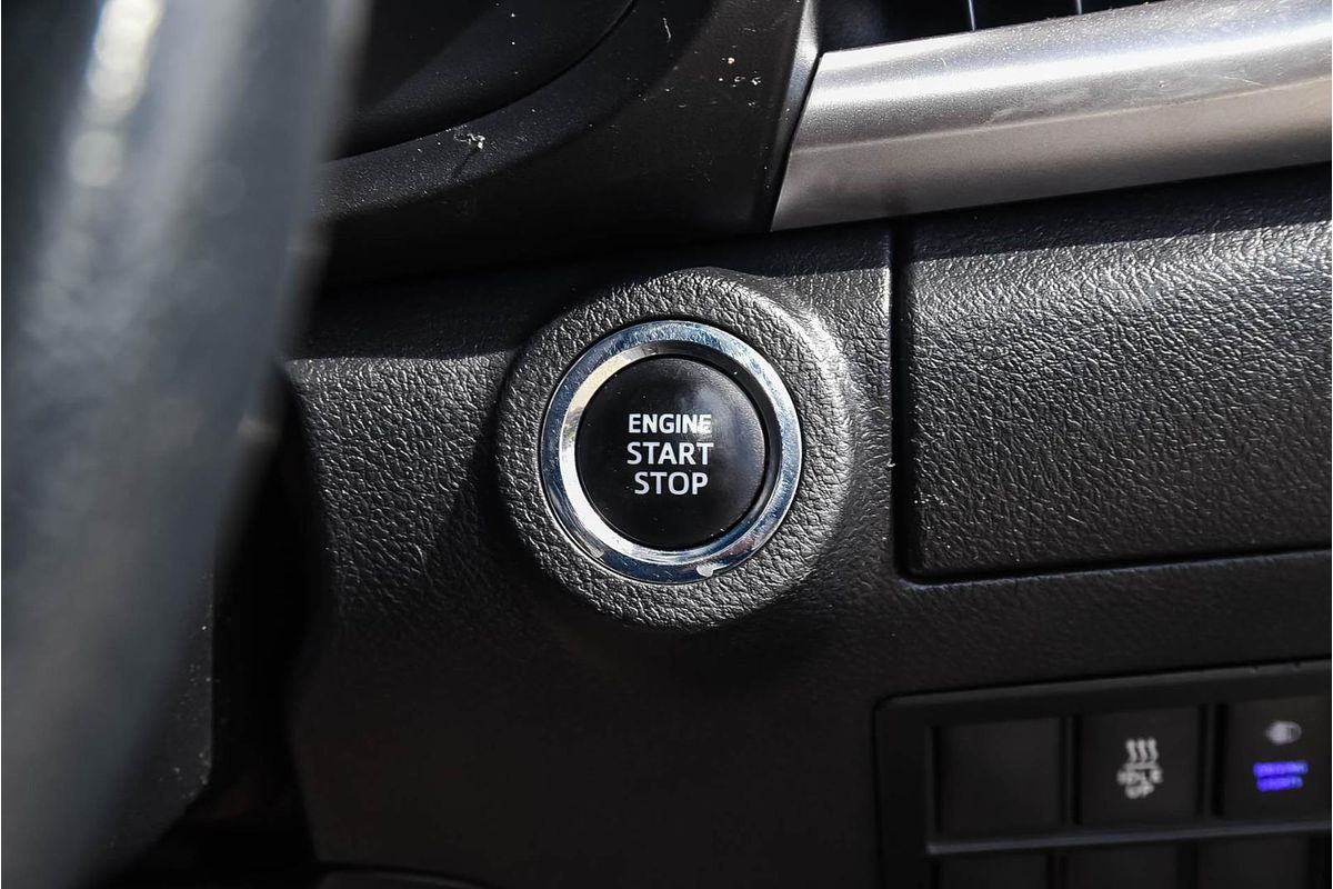 2018 Toyota Hilux SR5 GUN126R 4X4