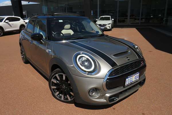 2019 MINI Hatch Cooper S F55 LCI