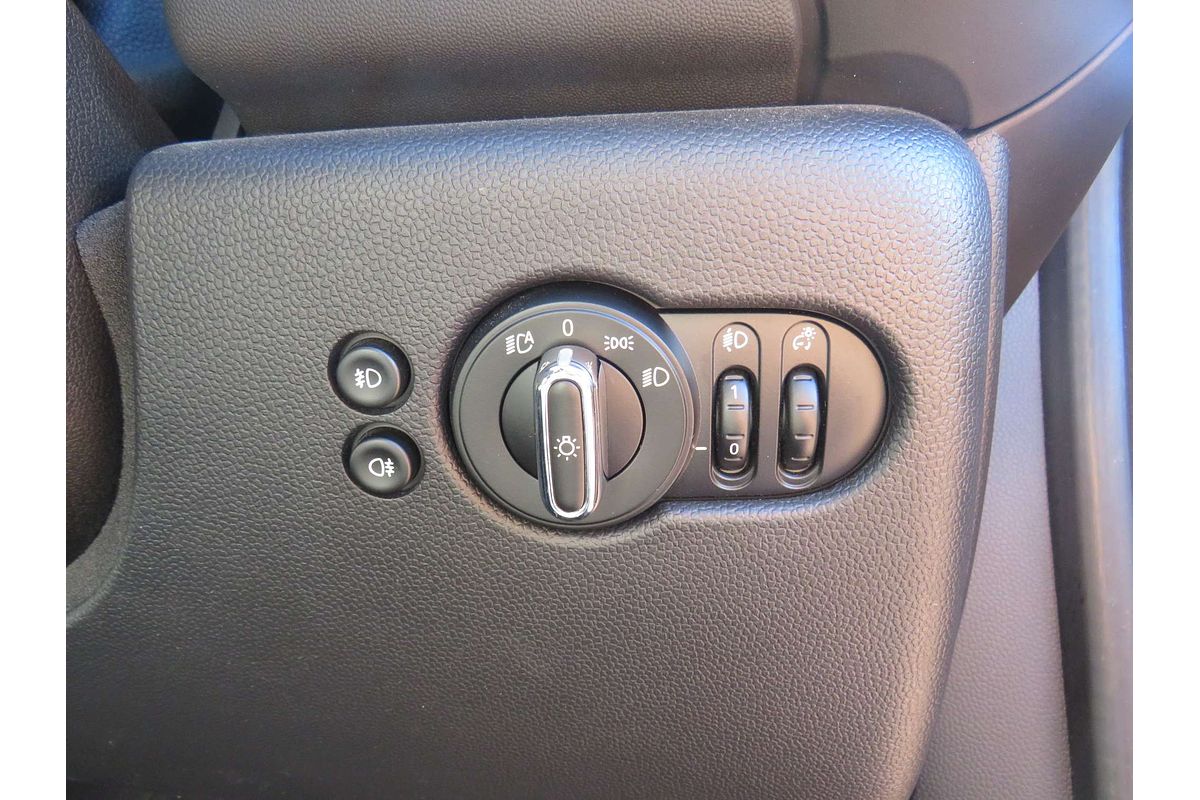 2019 MINI Hatch Cooper S F55 LCI