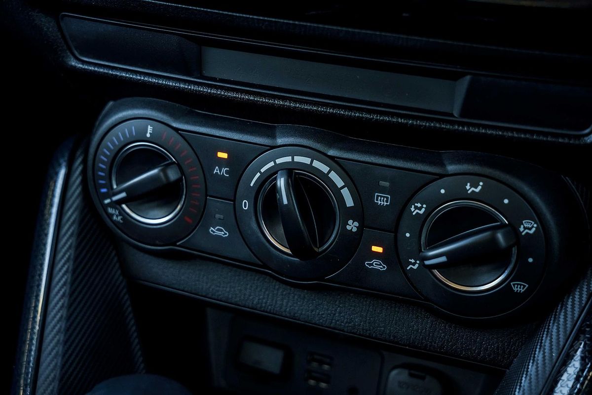 2018 Mazda 2 Maxx DL Series