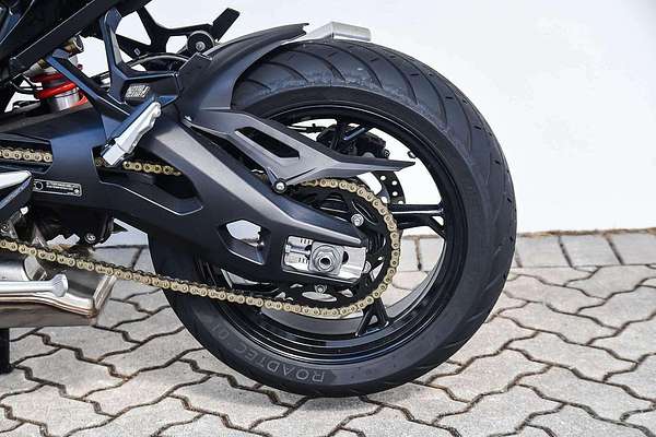2023 BMW S 1000 XR Triple Black S 1000