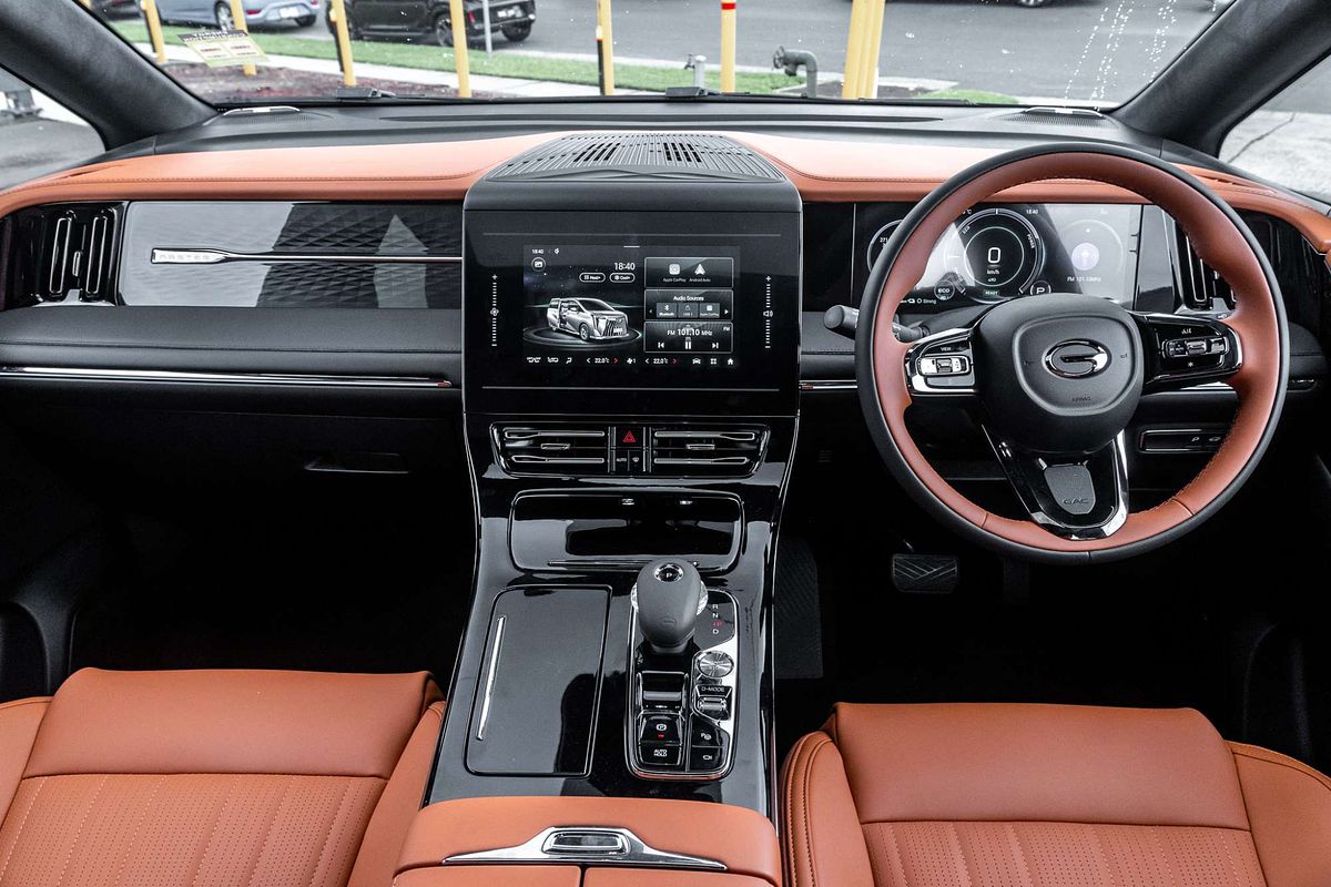 2025 GAC M8 2.0T PHEV LUXURY