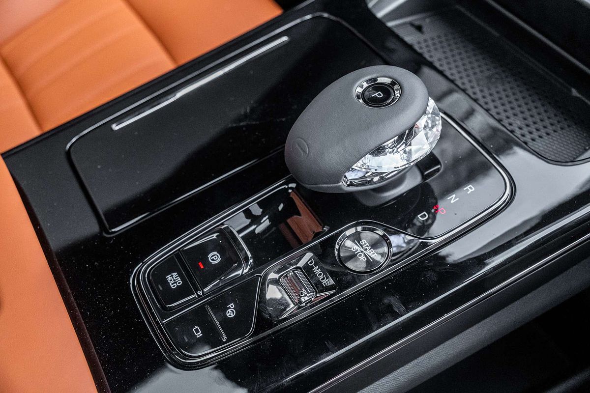 2025 GAC M8 2.0T PHEV LUXURY