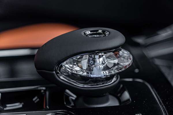 2025 GAC M8 2.0T PHEV LUXURY