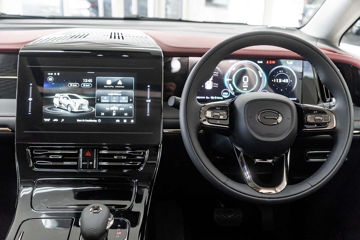 2025 GAC M8 2.0T PHEV PREMIUM