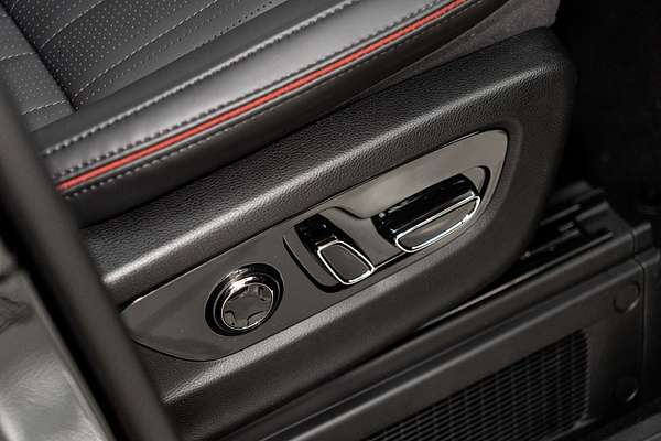 2025 GAC M8 2.0T PHEV PREMIUM